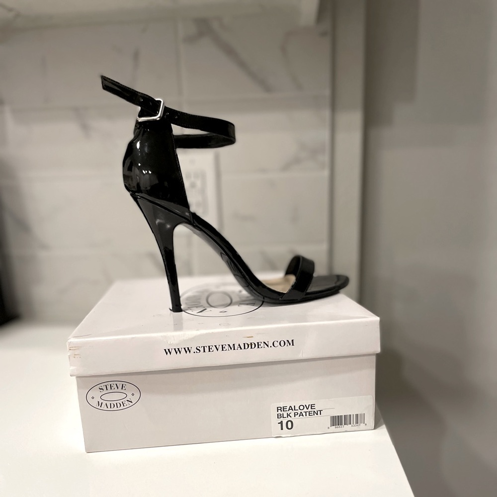 All black ReaLove BLK PATENT Heels